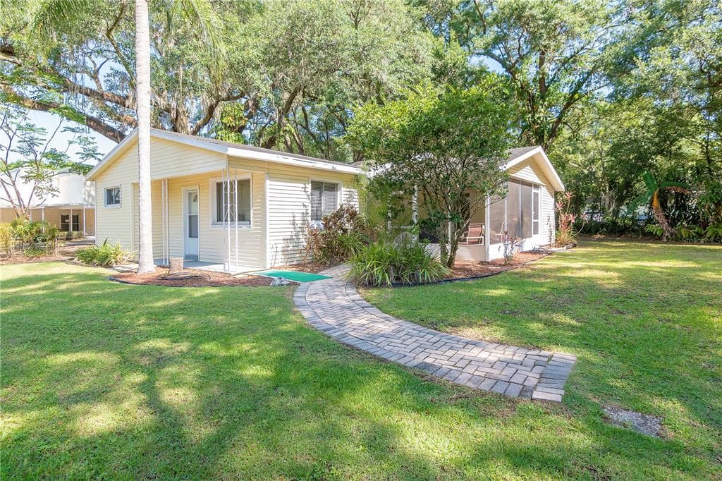 601 FAITHWAY DRIVE SEFFNER, FL 33584