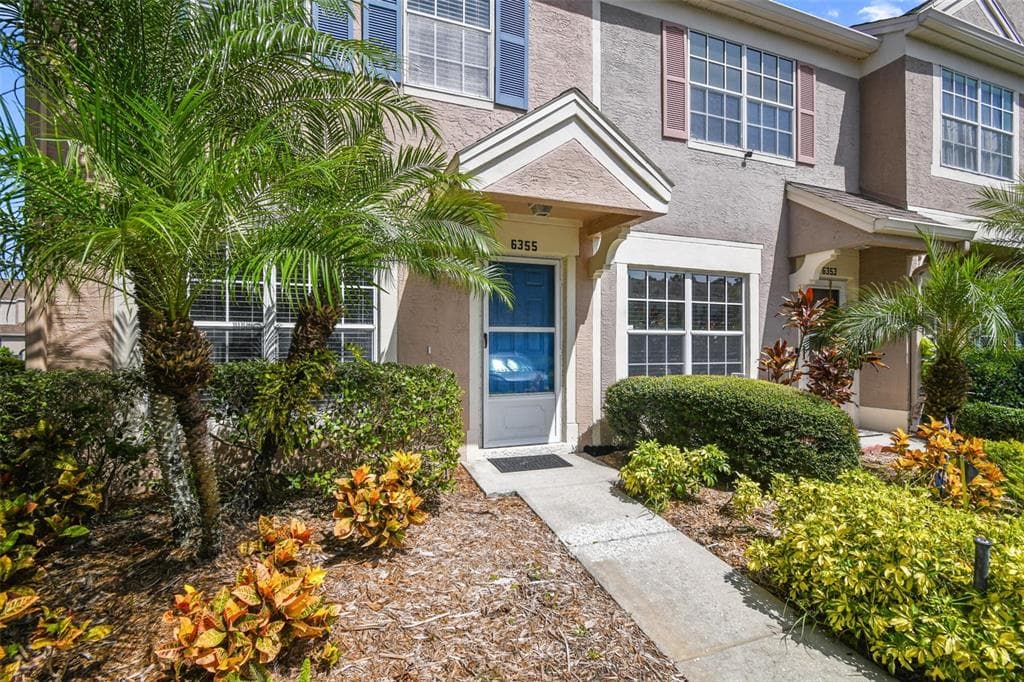 6355 BAYSIDE KEY DRIVE TAMPA, FL 33615