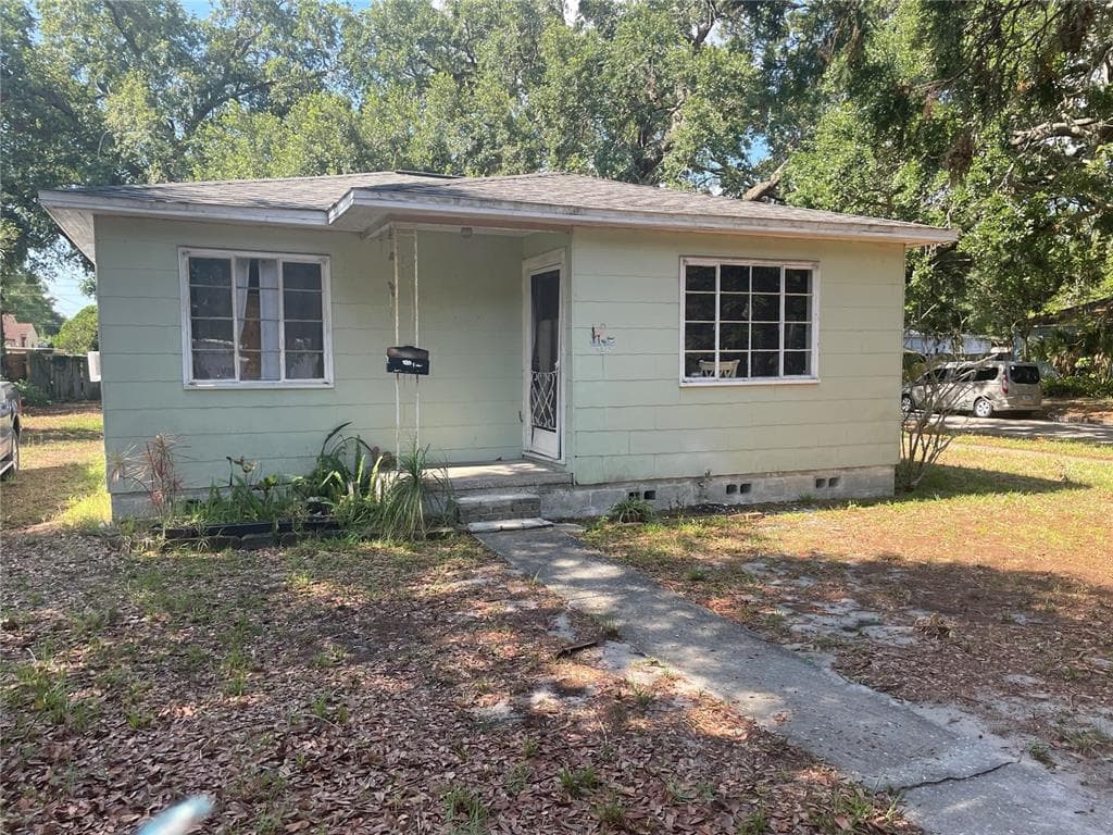 738 59TH AVENUE NE ST PETERSBURG, FL 33703