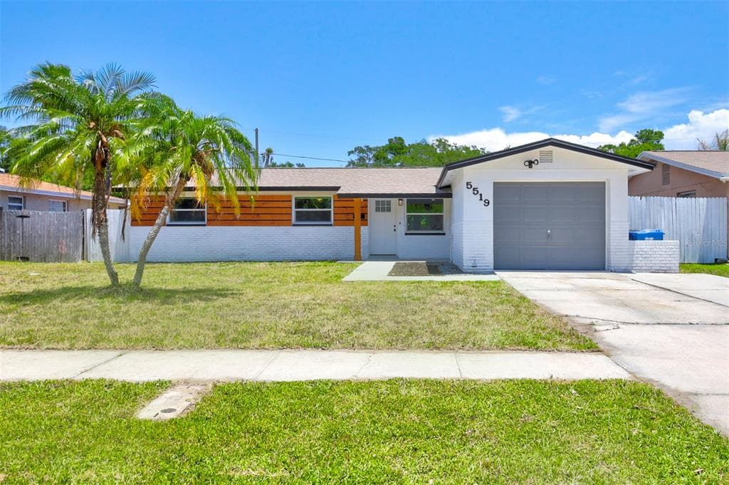5519 DENVER STREET NE ST PETERSBURG, FL 33703