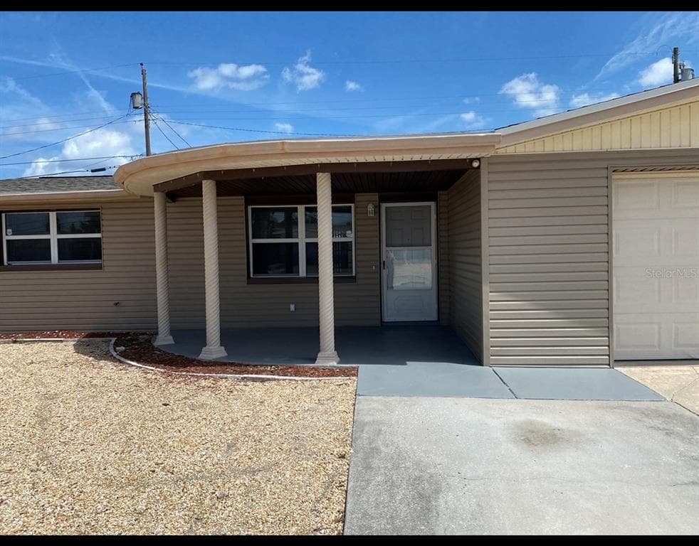 4949 ODYSSEY AVENUE HOLIDAY, FL 34690