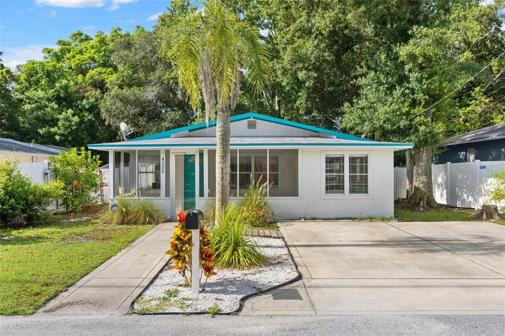 4550 49TH AVENUE N ST PETERSBURG, FL 33714