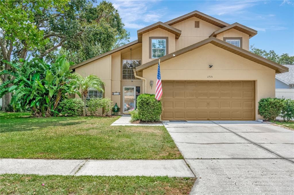 1715 LARABIE COURT BRANDON, FL 33511