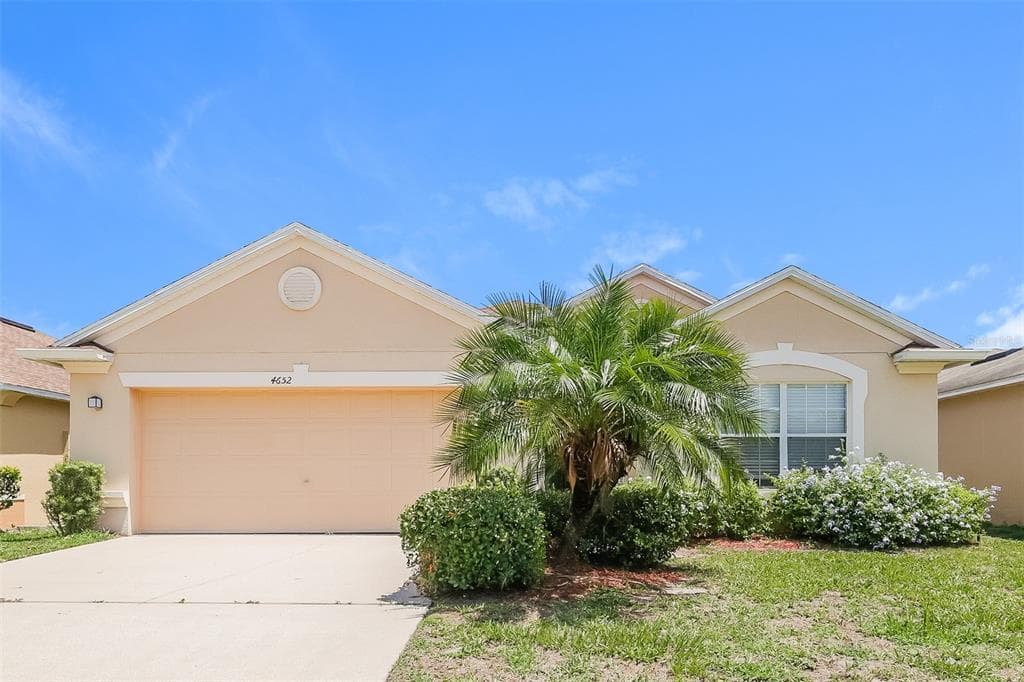 4652 CAVERNS DRIVE KISSIMMEE, FL 34758