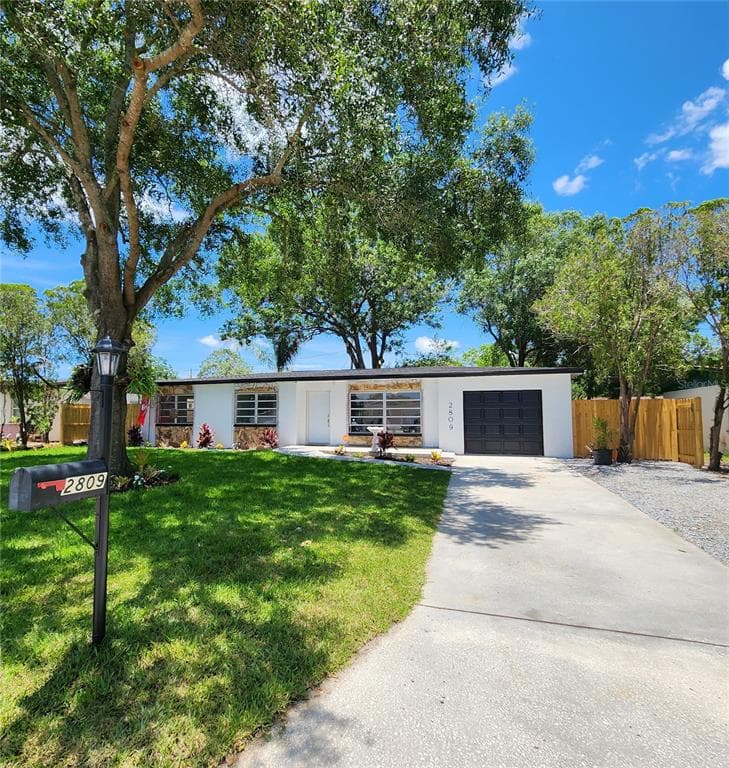 2809 AUBURN AVENUE W TAMPA, FL 33614