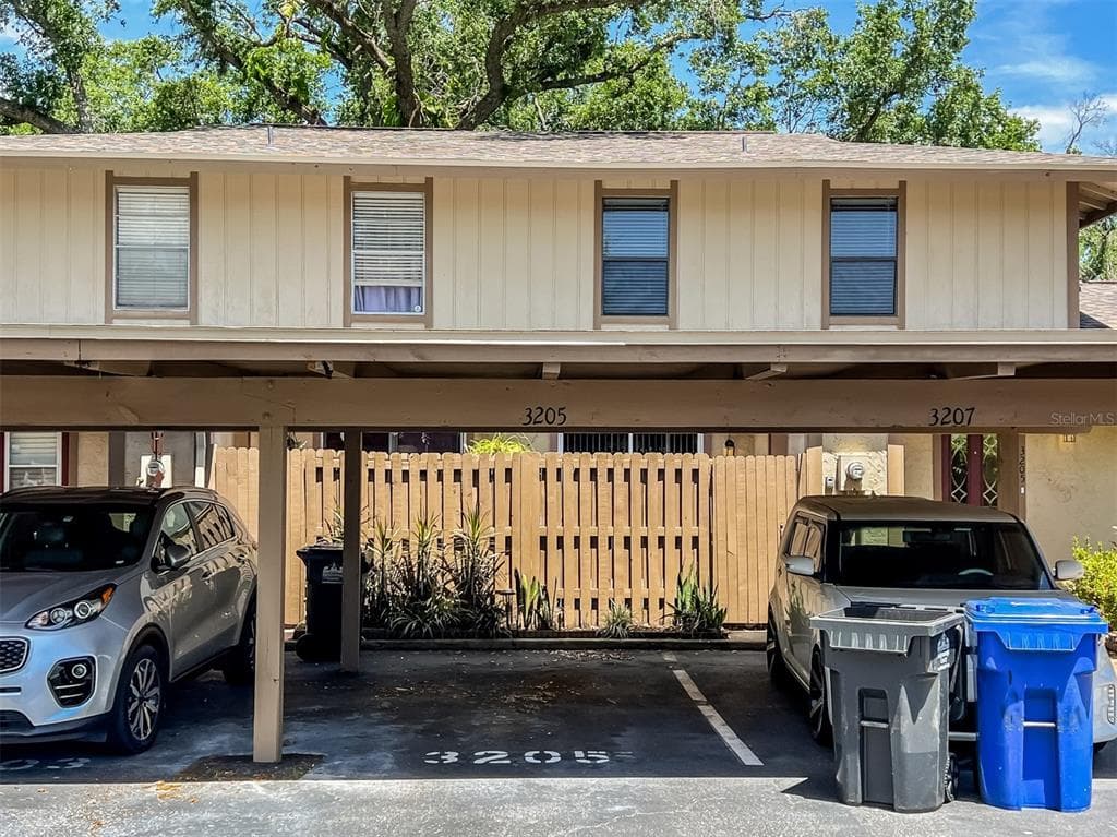 3205 DOE COURT BRANDON, FL 33511