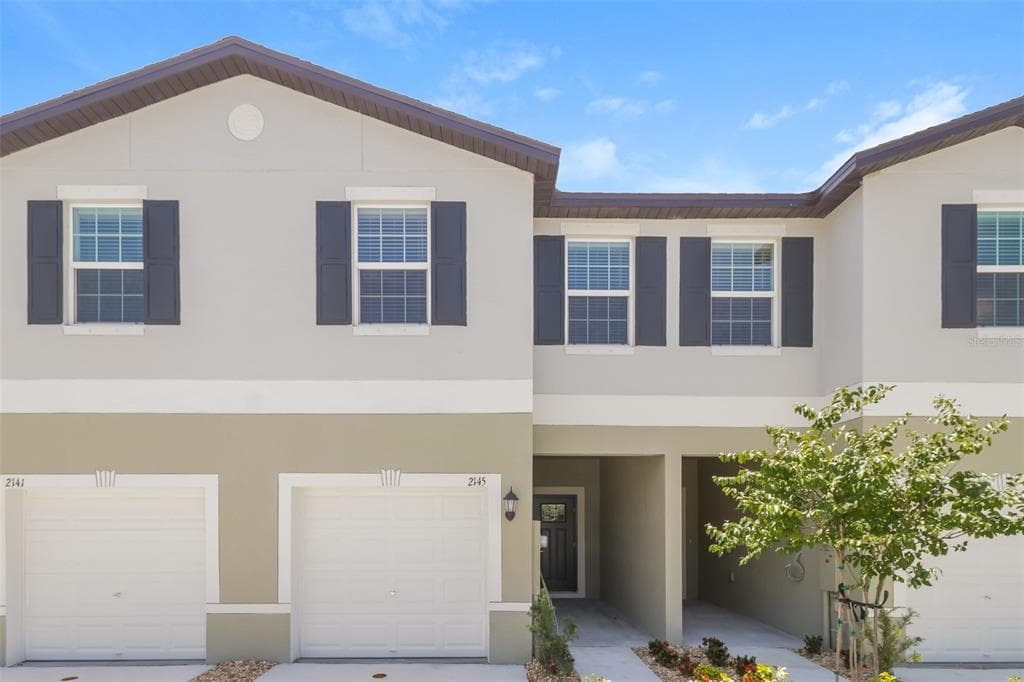 2145 GREAT SAPPHIRE LANE LUTZ, FL 33558