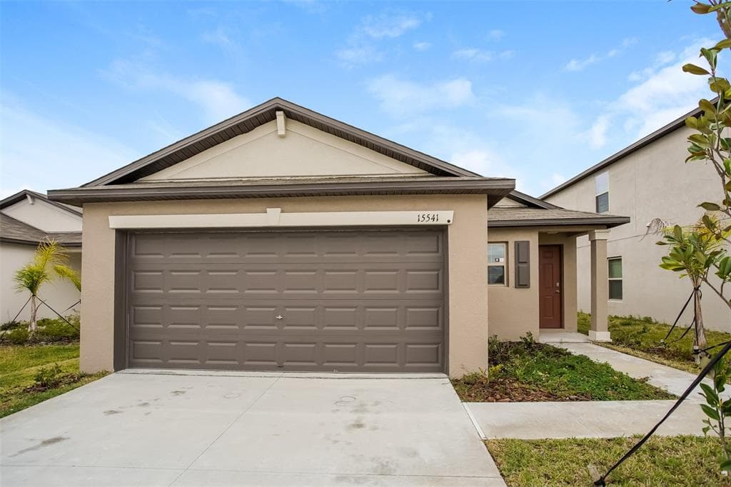 15541 MILLER CREEK DRIVE SUN CITY CENTER, FL 33573