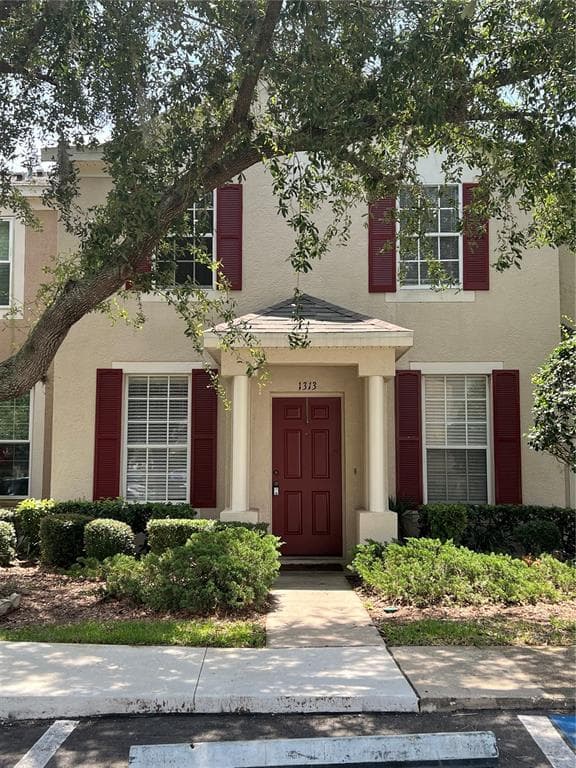 1313 LYONSHIRE DRIVE WESLEY CHAPEL, FL 33543