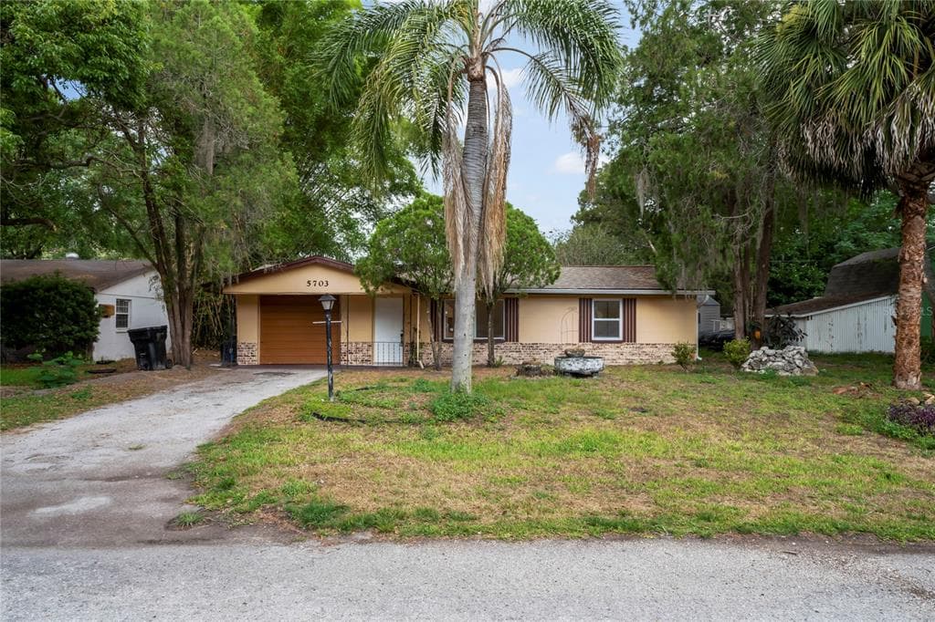 5703 CALLA DRIVE NEW PORT RICHEY, FL 34653