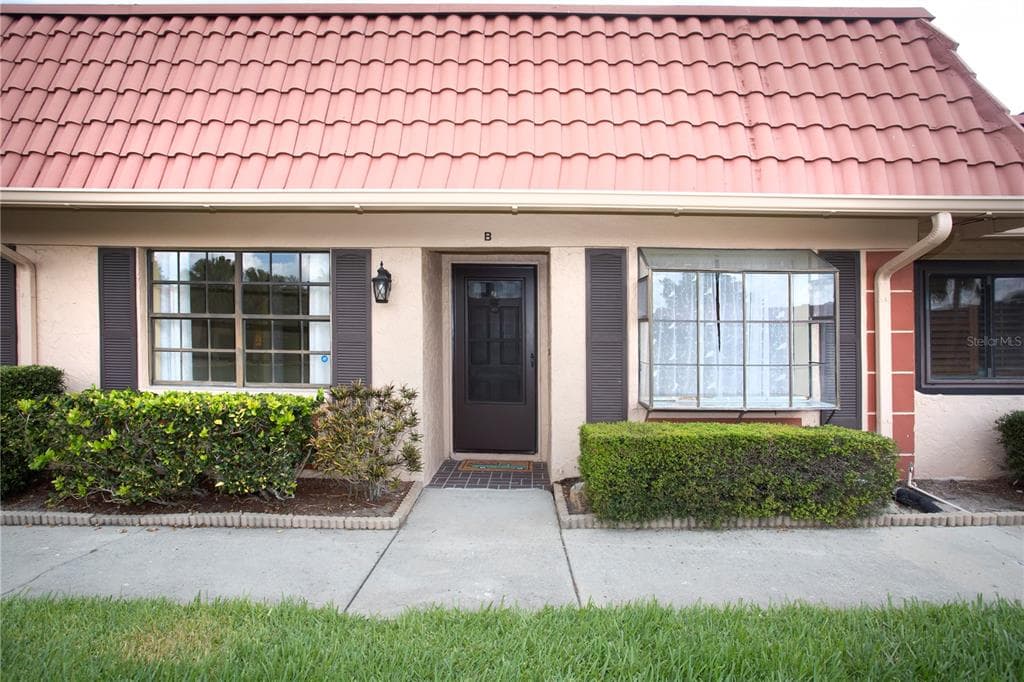 19029 US HIGHWAY 19 N UNIT 11B CLEARWATER, FL 33764
