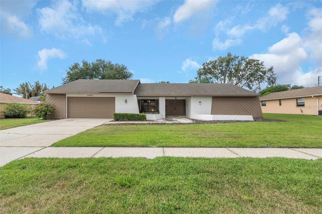 2961 HEATHER TRAIL CLEARWATER, FL 33761