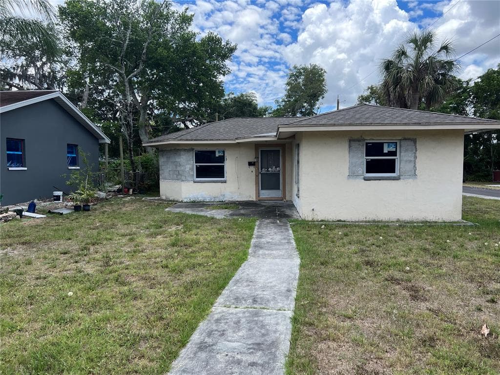 5638 TENNESSEE AVENUE NEW PORT RICHEY, FL 34652