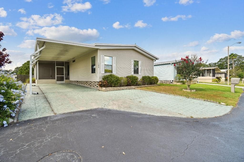 168 PINEWOOD TERRACE UNIT 104 SAFETY HARBOR, FL 34695
