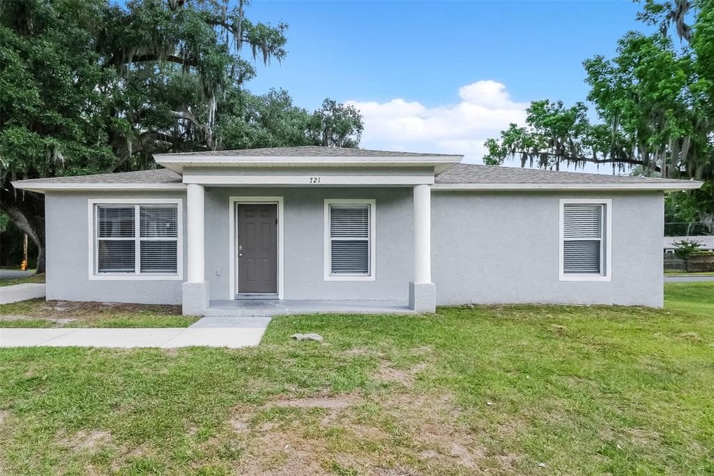 721 W THOMAS STREET LAKELAND, FL 33805