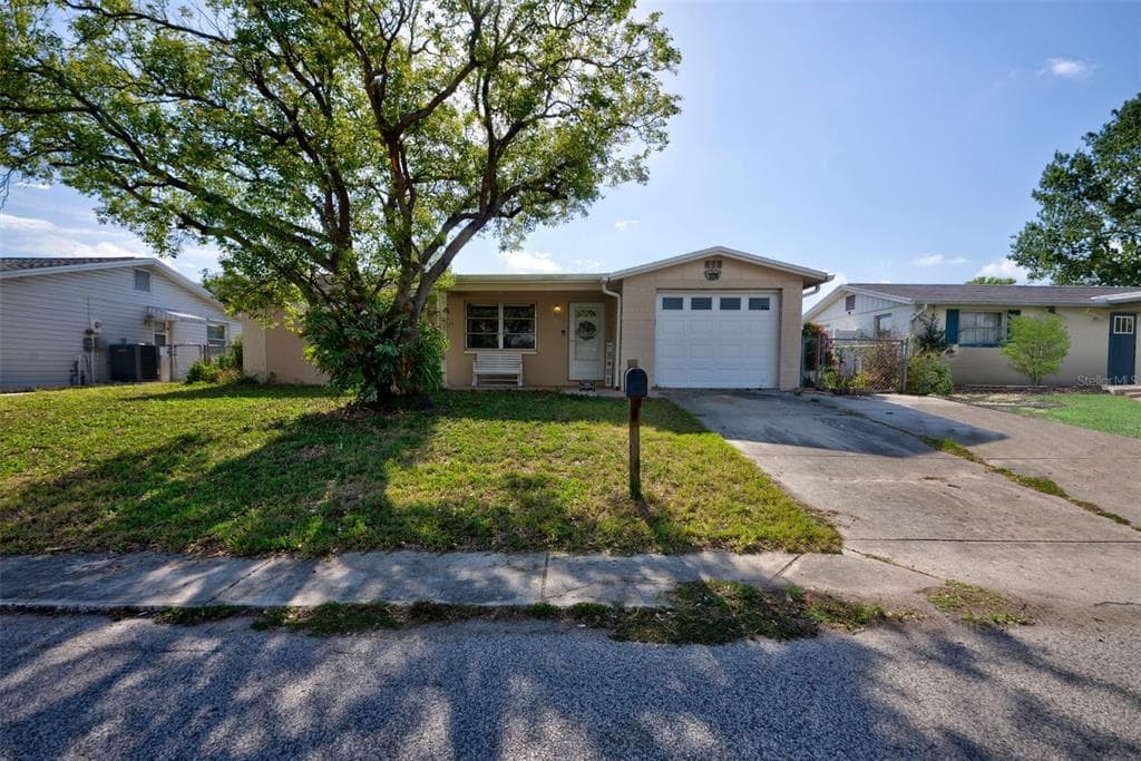 9330 SAINT REGIS LANE PORT RICHEY, FL 34668
