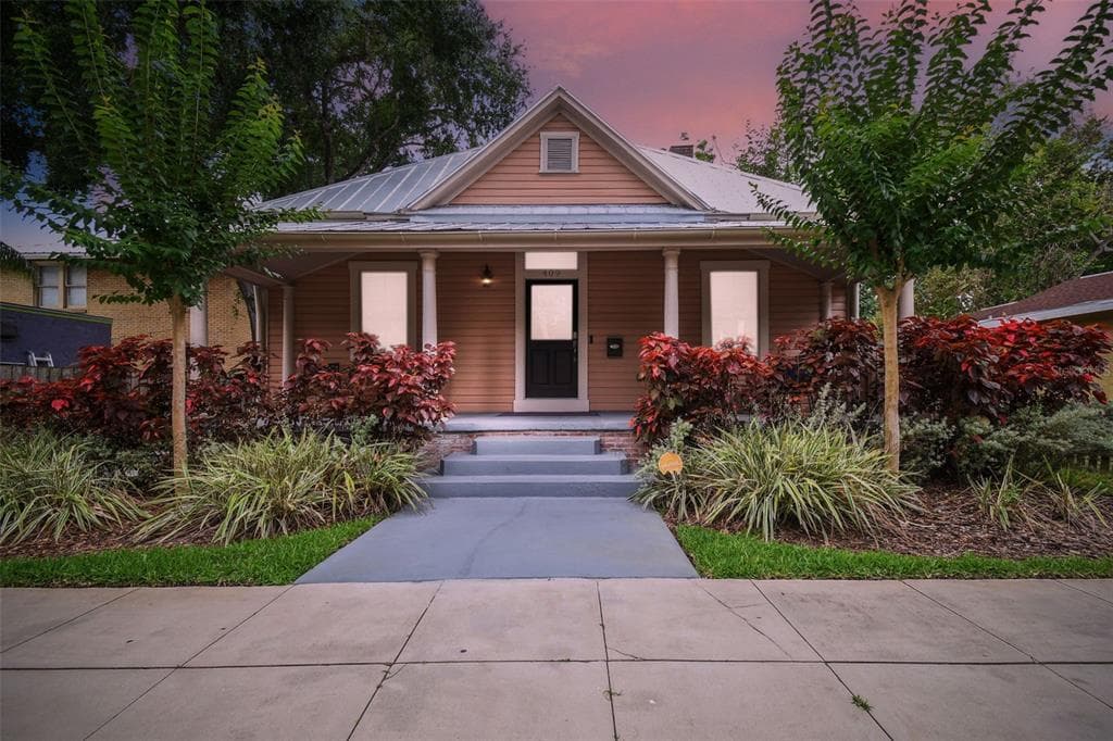 409 E FRANCES AVENUE