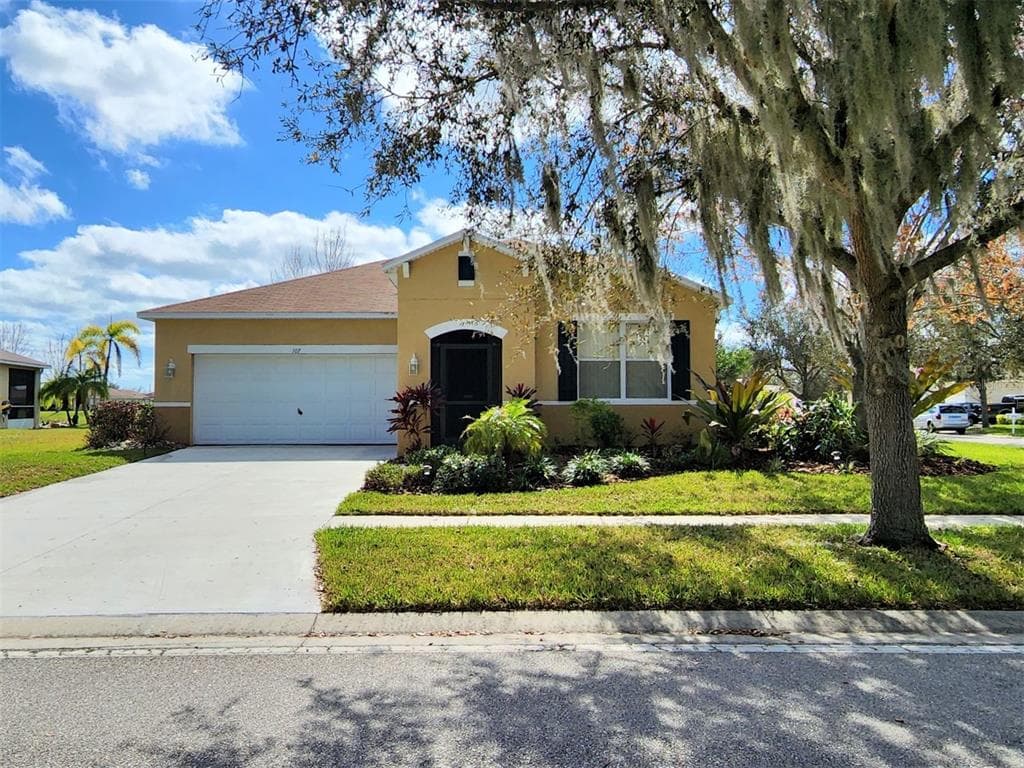 107 SLIPPER KEY ROAD APOLLO BEACH, FL 33572