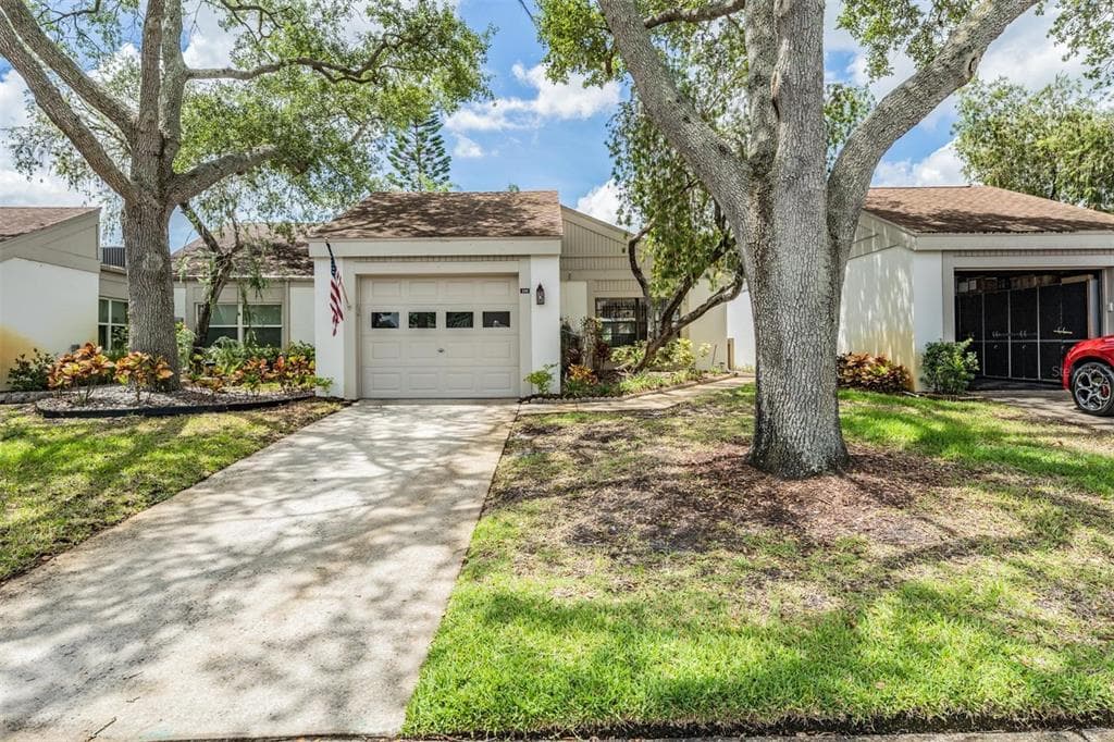 155 NINA WAY OLDSMAR, FL 34677