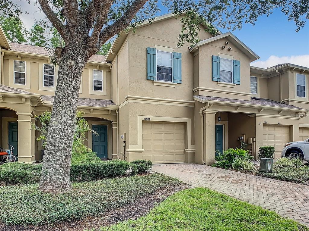 17509 HUGH LANE LAND O LAKES, FL 34638