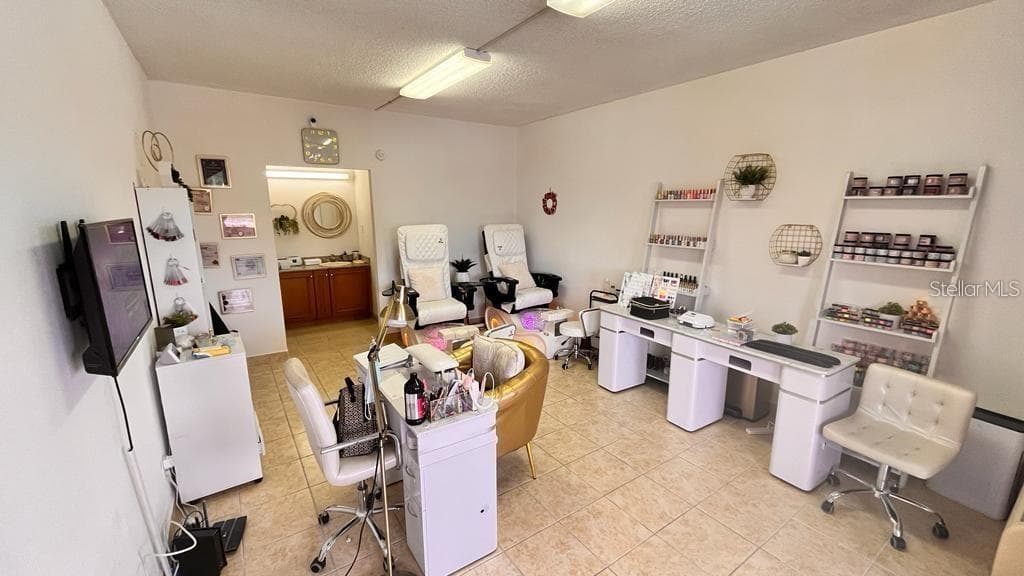 8421 S ORANGE BLOSSOM TRAIL UNIT 204 ORLANDO, FL 32809