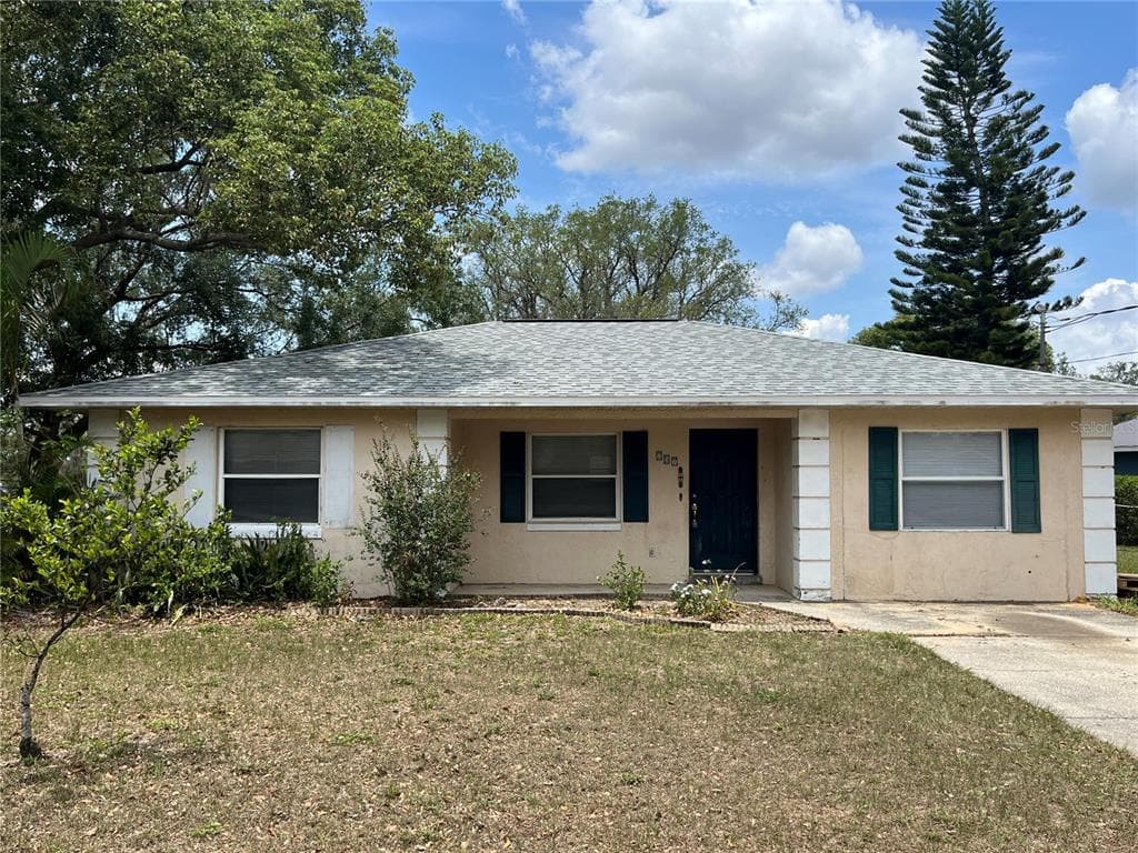 207 MOUNTAIN DRIVE BABSON PARK, FL 33827