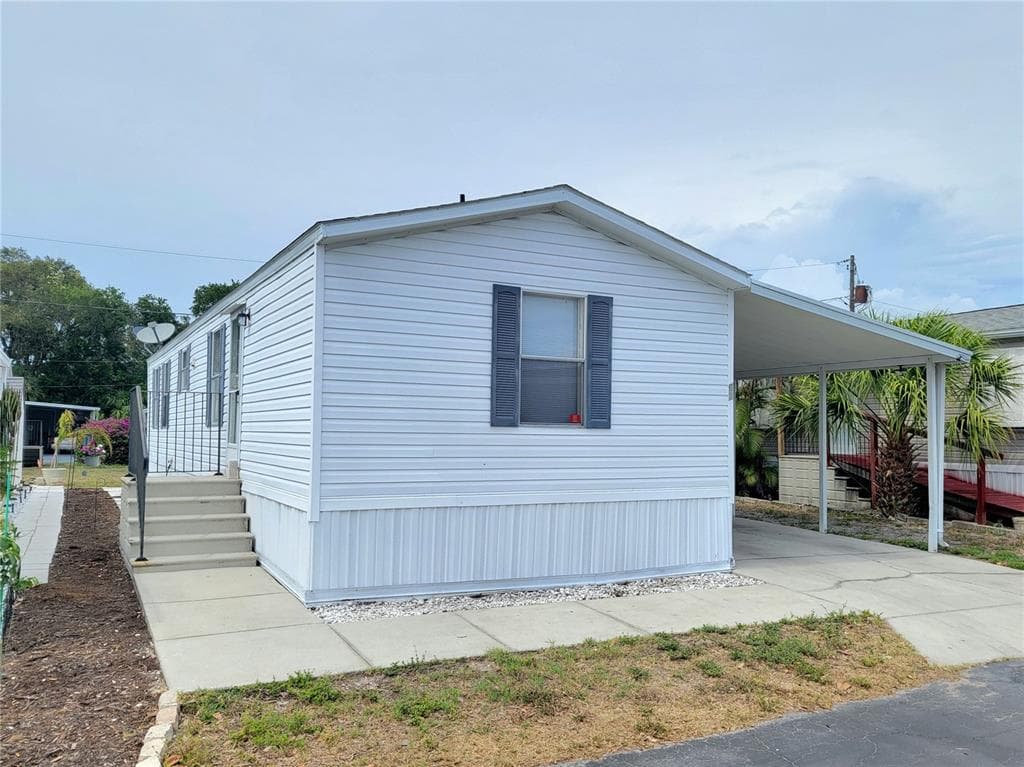 12701 126TH AVENUE UNIT 62 LARGO, FL 33774