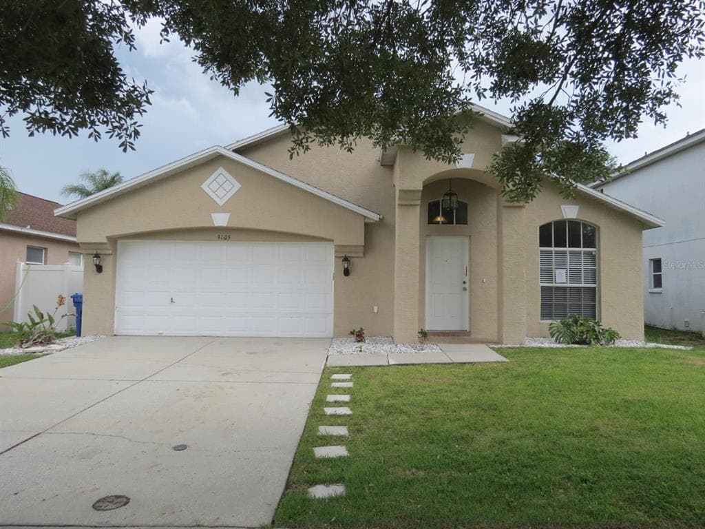 9105 EGRET COVE CIRCLE RIVERVIEW, FL 33578