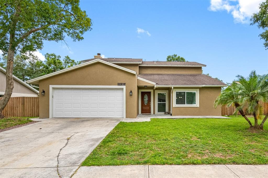 15816 COUNTRY LAKE DRIVE
