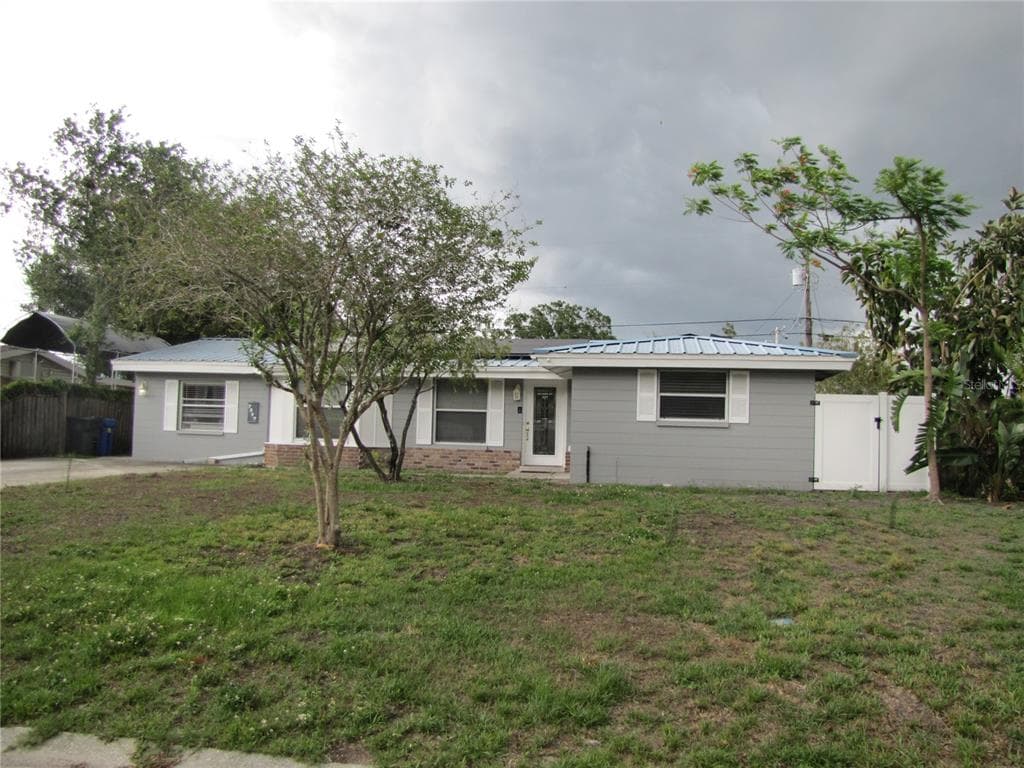 7807 N MATANZAS AVENUE TAMPA, FL 33614