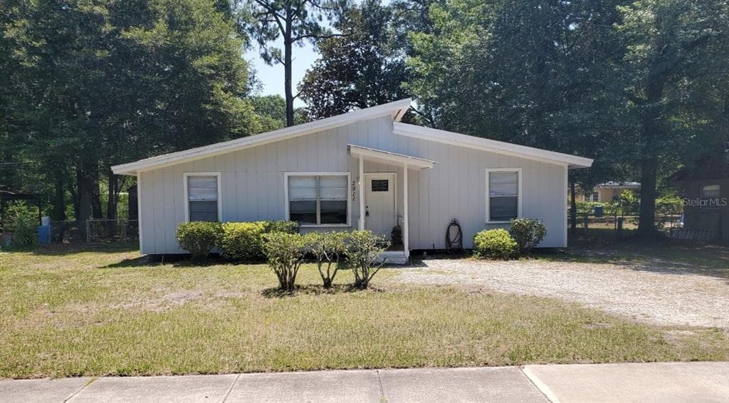 2911 NE 9TH STREET GAINESVILLE, FL 32609