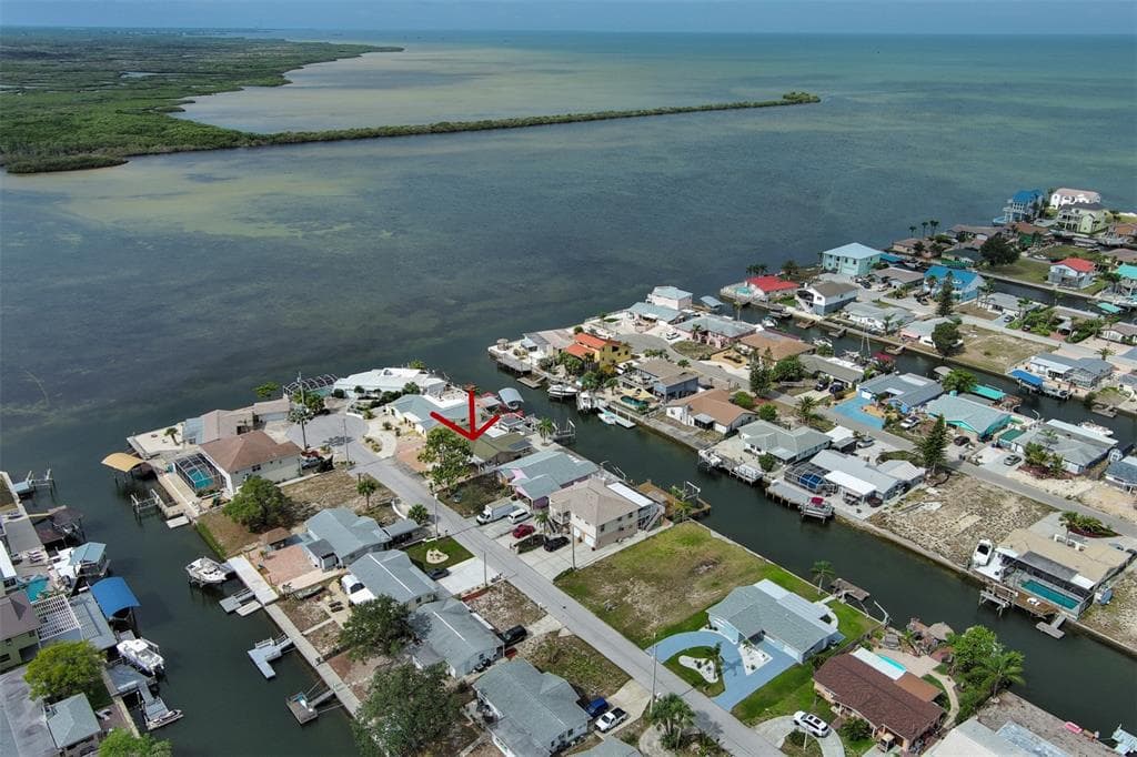 13521 VERONICA DRIVE HUDSON, FL 34667