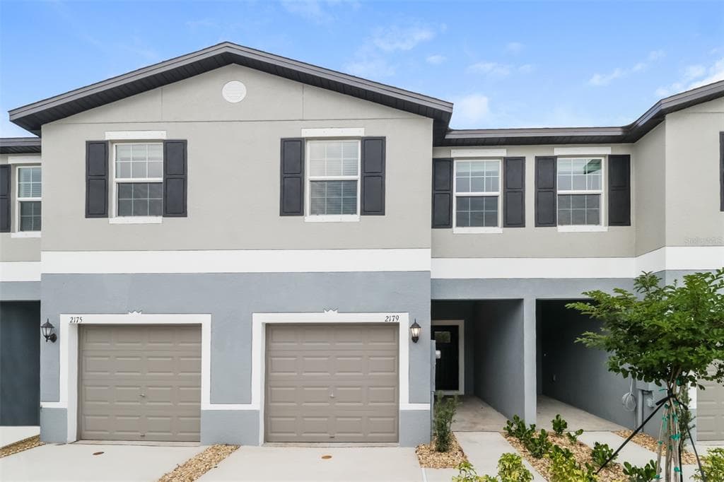 2179 GREAT SAPPHIRE LANE LUTZ, FL 33558