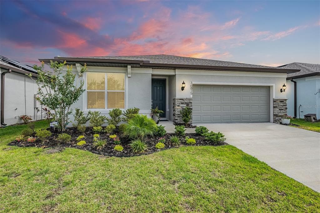 36815 HIGHLAND MEADOWS COURT ZEPHYRHILLS, FL 33542