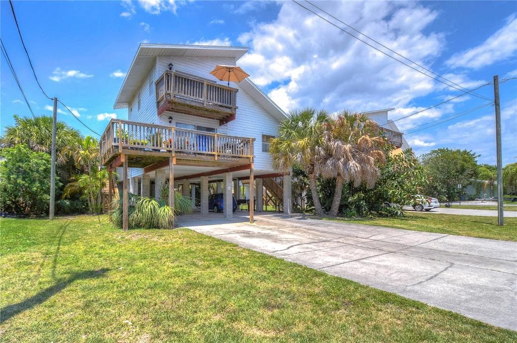 106 20TH AVENUE INDIAN ROCKS BEACH, FL 33785