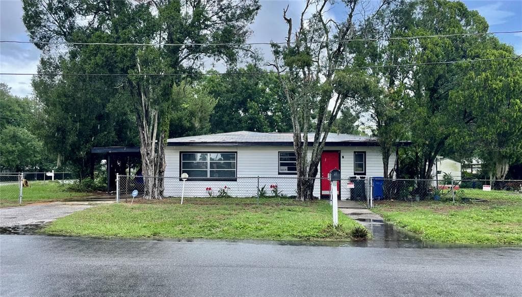 5601 ZEIMIS DRIVE TAMPA, FL 33610