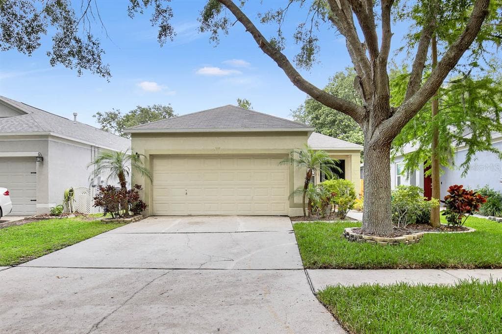 6217 KITERIDGE DRIVE LITHIA, FL 33547