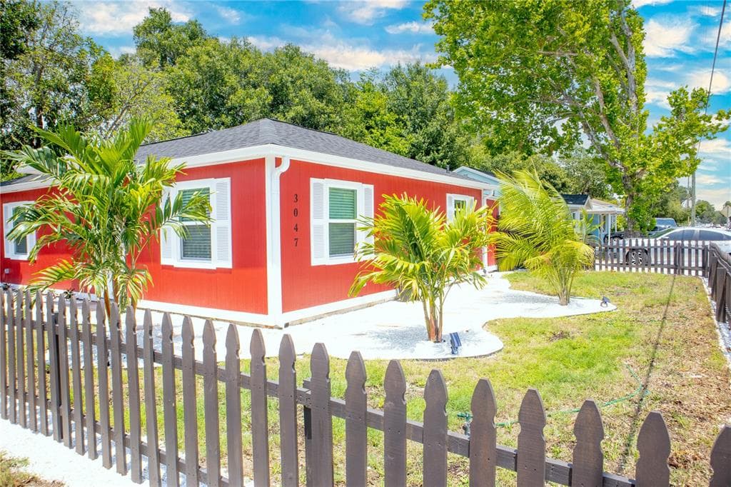 3047 38TH AVENUE N ST PETERSBURG, FL 33713
