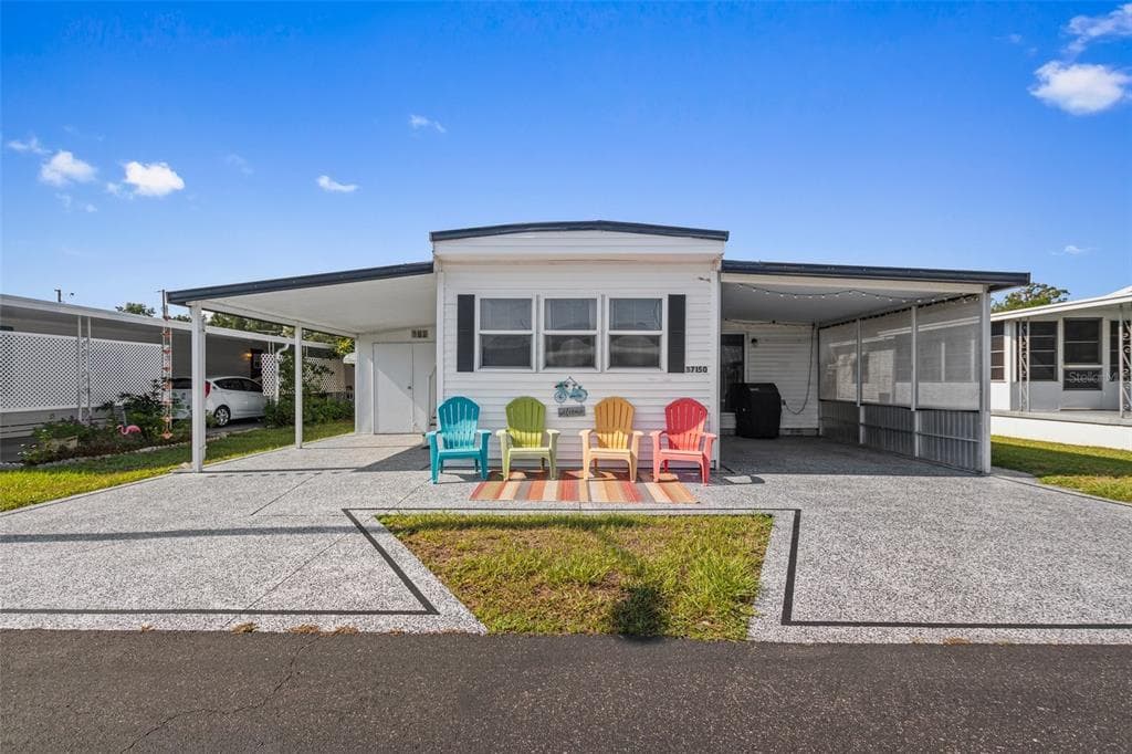 37150 SANDRA AVENUE ZEPHYRHILLS, FL 33542