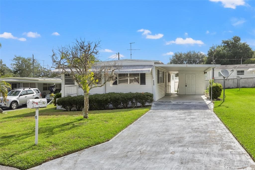 6124 ALPINE DRIVE ZEPHYRHILLS, FL 33542