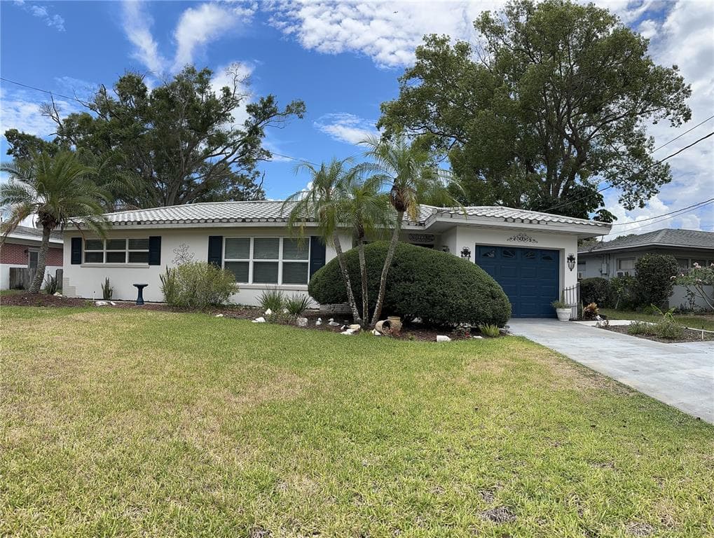 3055 GLEN OAK AVENUE N CLEARWATER, FL 33759