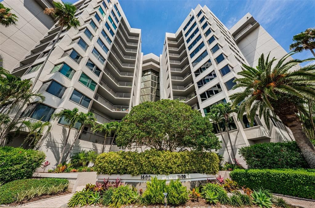 1600 GULF BOULEVARD UNIT 316 CLEARWATER, FL 33767