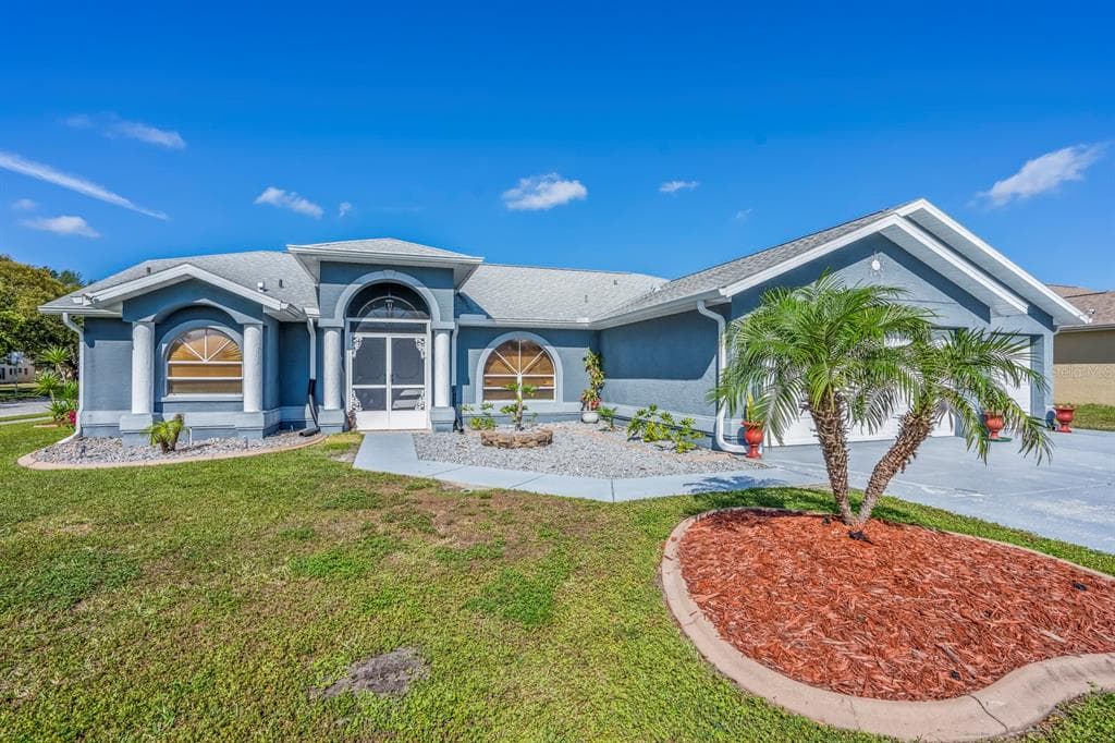4247 MC CLUNG DRIVE NEW PORT RICHEY, FL 34653