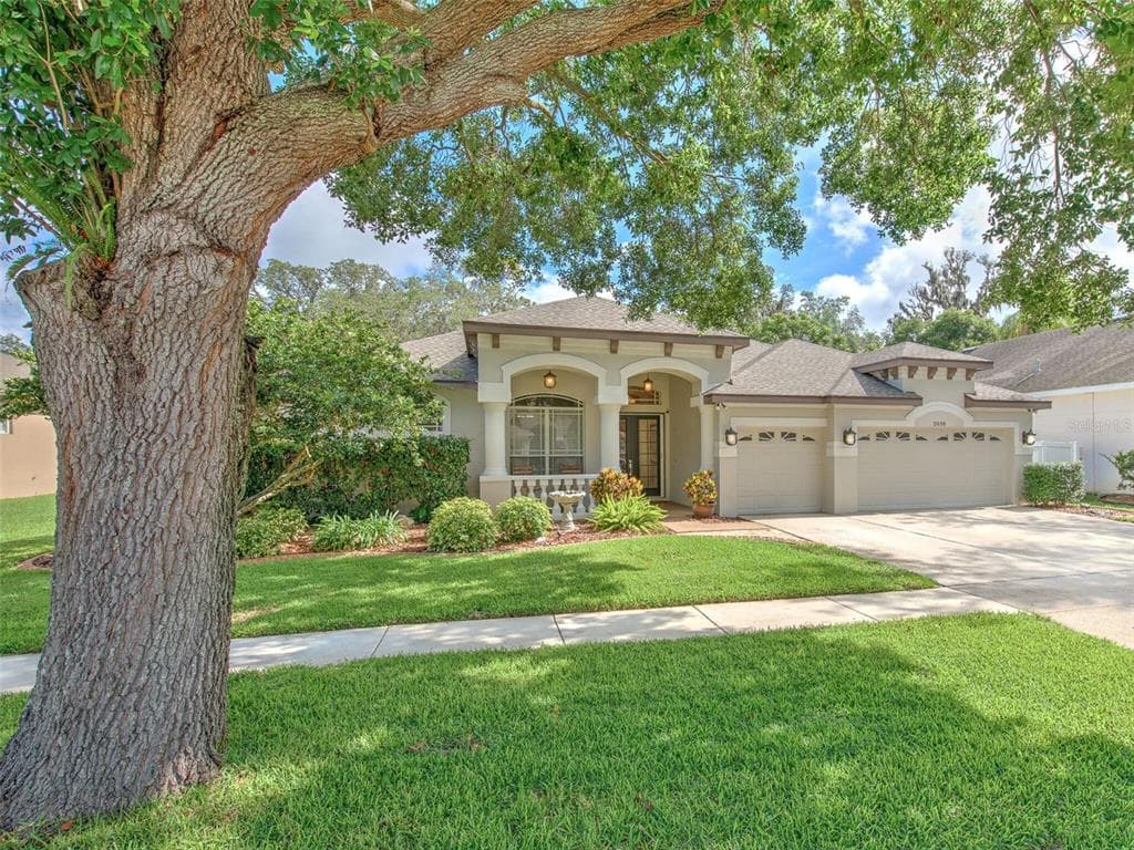 2038 WEXFORD GREEN DRIVE