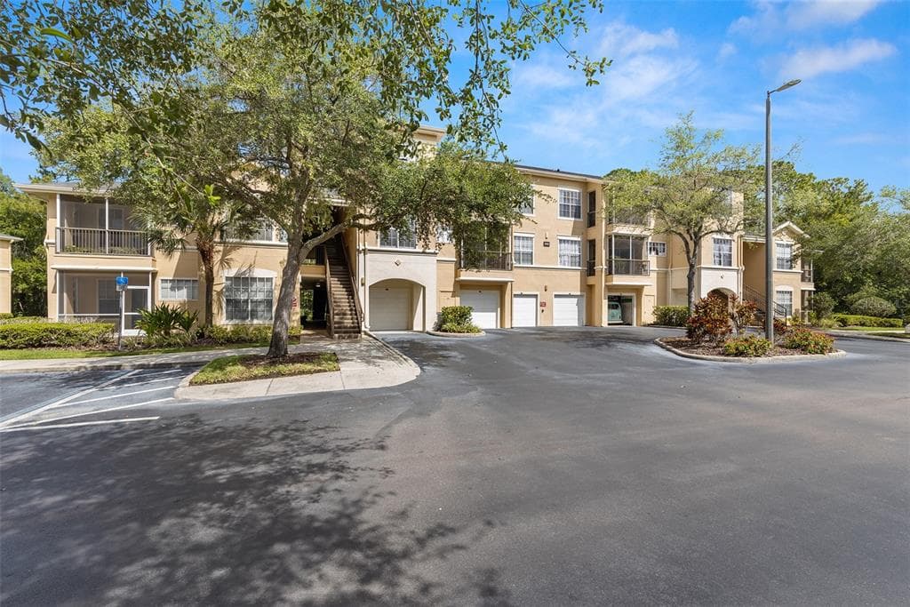 5125 PALM SPRINGS BOULEVARD UNIT 9207 TAMPA, FL 33647