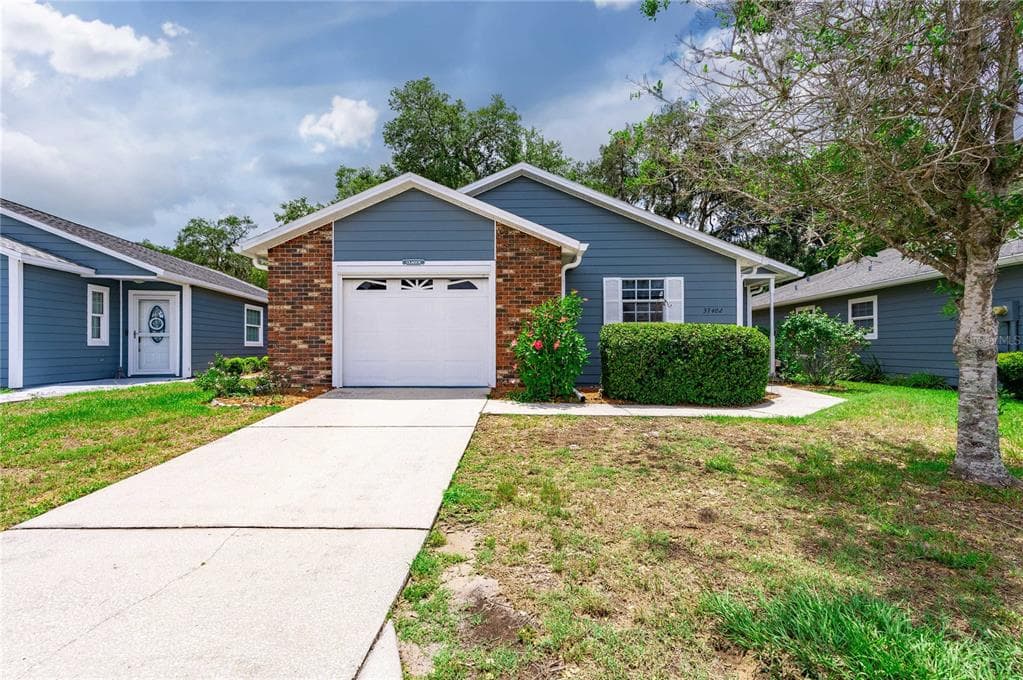 37402 DERBYSHIRE DRIVE ZEPHYRHILLS, FL 33542