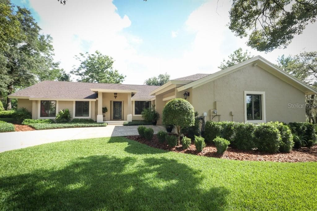 7800 SARANAC COURT ORLANDO, FL 32835