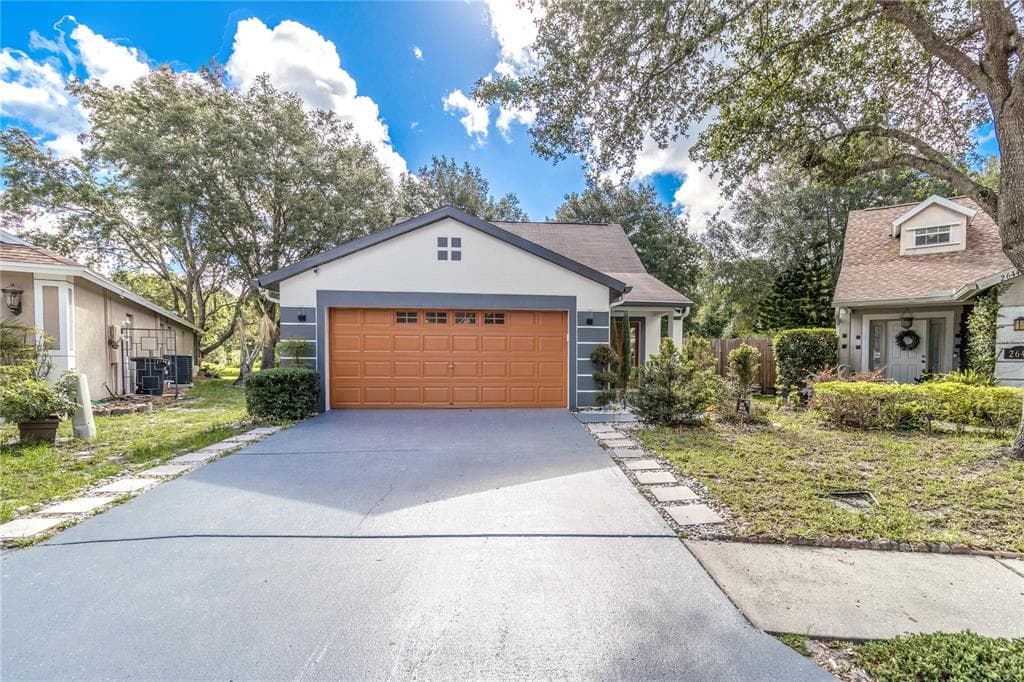 2642 GOLDEN ANTLER LANE LUTZ, FL 33559
