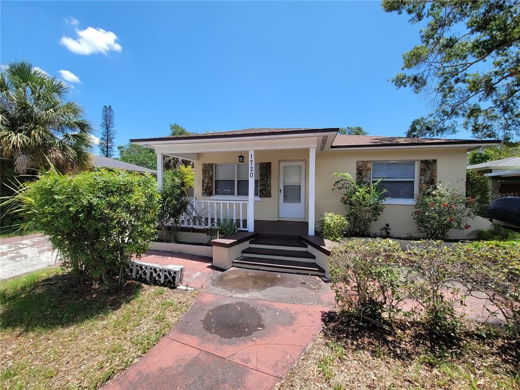 1720 31ST STREET S ST PETERSBURG, FL 33712