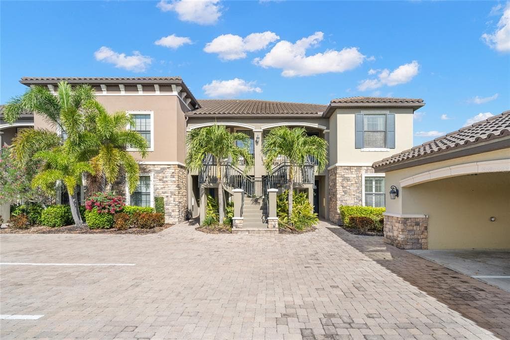 13711 MESSINA LOOP UNIT 104 BRADENTON, FL 34211